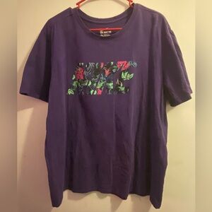 Women’s Purple floral design Nike tshirt XL